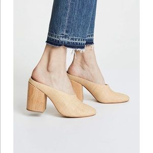 Dolce Vita Caley Mules